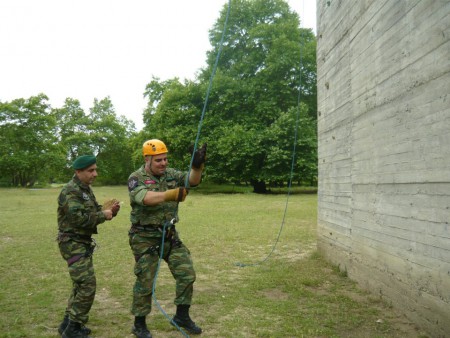 ΕΚΠΑΙΔΕΥΣΗ ΣΤΟ ΠΥΡΓΟ ΣΤΗ ΡΕΝΤΙΝΑ
